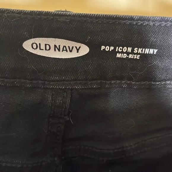 Old Navy Black Distressed Pop Icon jeans. Mid Rise, Size 2. - Picture 2 of 7